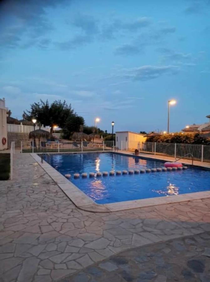 דירות אוריהואלה Casa Kris מראה חיצוני תמונה
