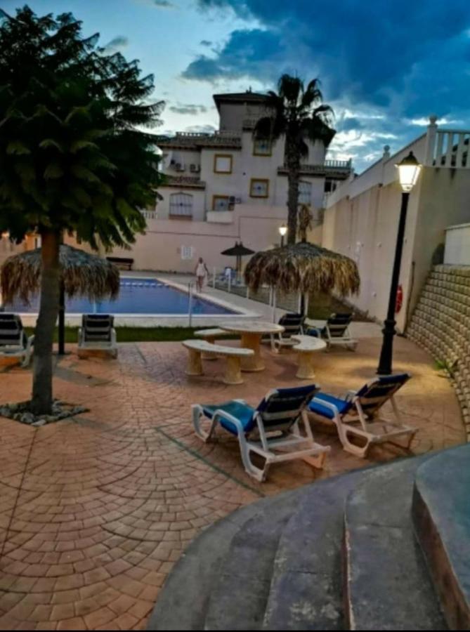 דירות אוריהואלה Casa Kris מראה חיצוני תמונה